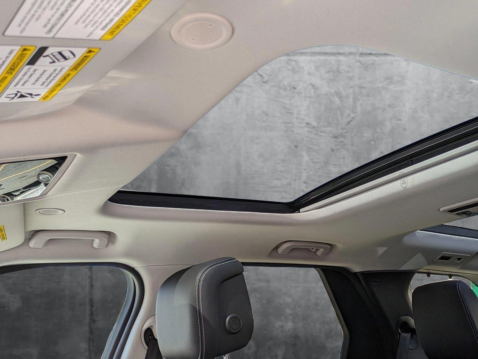 2024 Land Rover Discovery Vehicle Photo in Bethesda, MD 20852