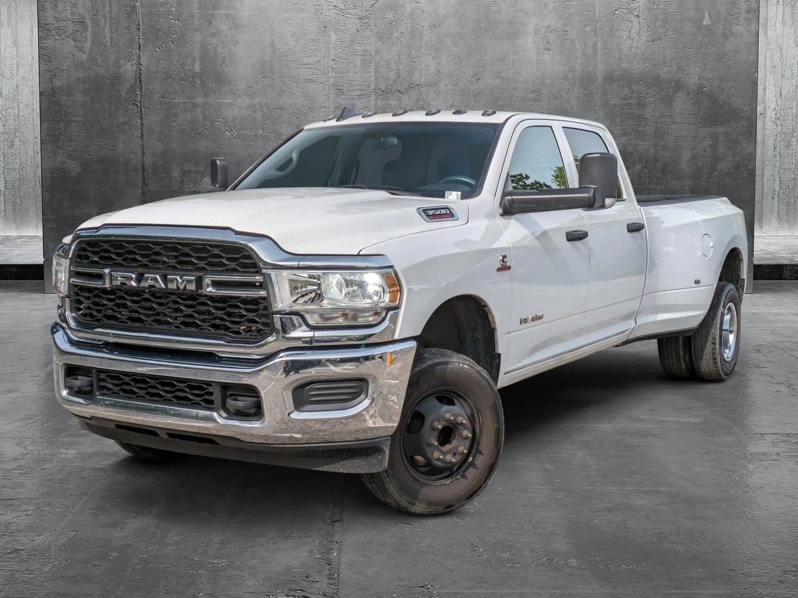 2022 Ram 3500 Vehicle Photo in Bethesda, MD 20852