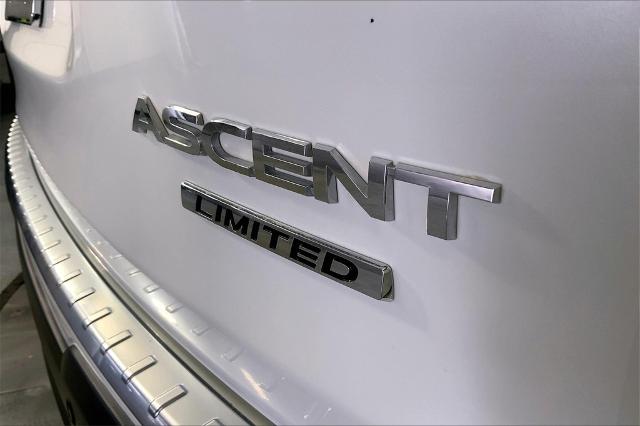 2021 Subaru Ascent Vehicle Photo in Kansas City, MO 64114