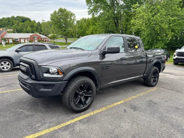 2022 Ram 1500 Classic Vehicle Photo in FAIRMONT, WV 26554-2318