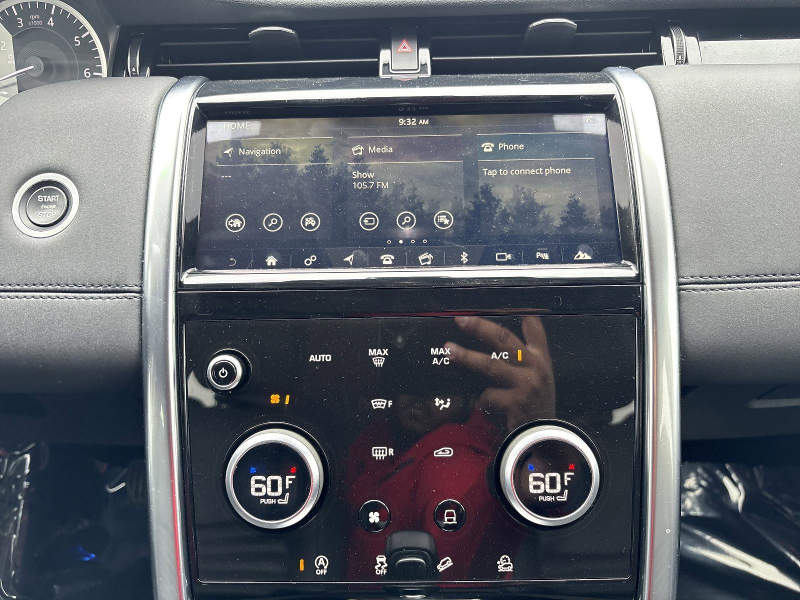 2020 Land Rover Discovery Sport Vehicle Photo in Mechanicsburg, PA 17050