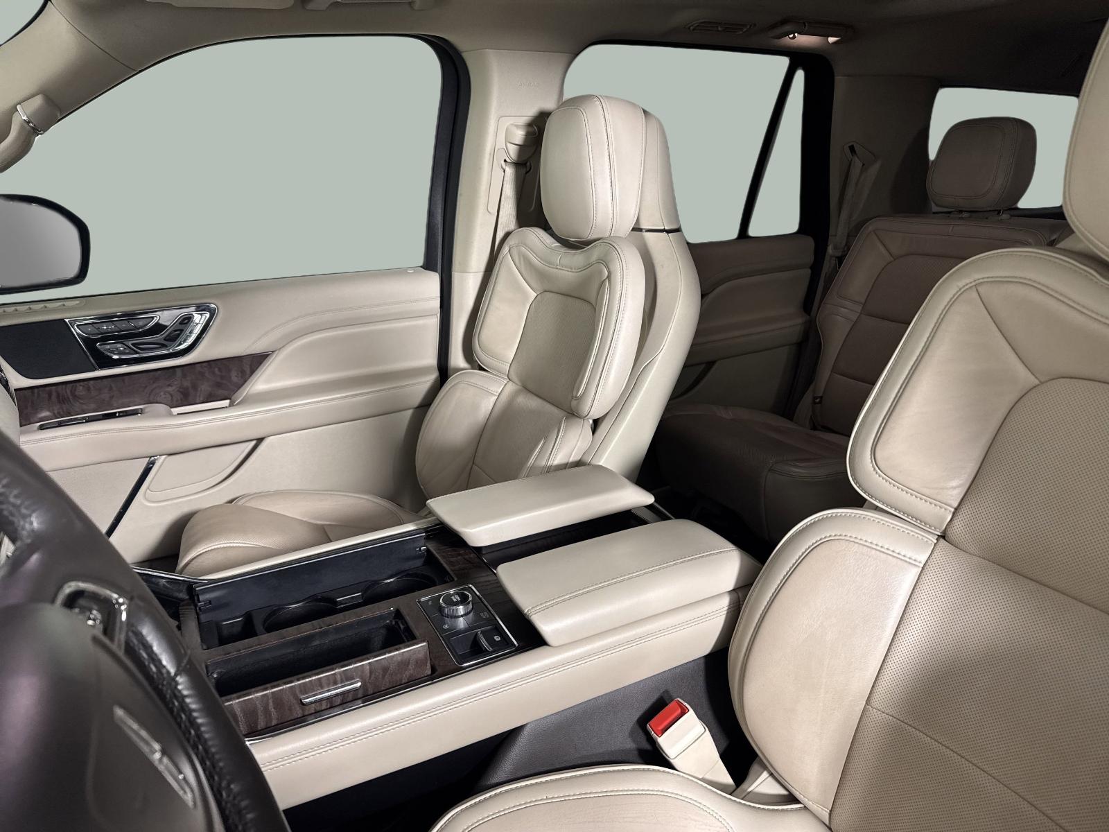 2019 Lincoln Navigator L Vehicle Photo in GEORGETOWN, TX 78626-7508