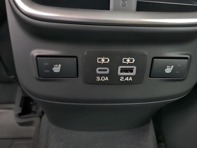 2025 Subaru Legacy Vehicle Photo in Green Bay, WI 54304