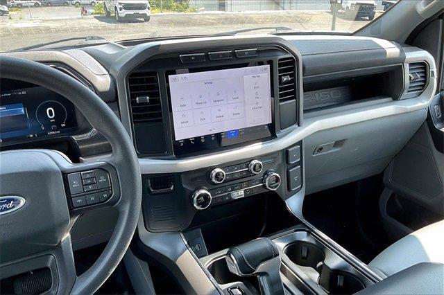 2023 Ford F-150 Lightning Vehicle Photo in INDEPENDENCE, MO 64055-1314