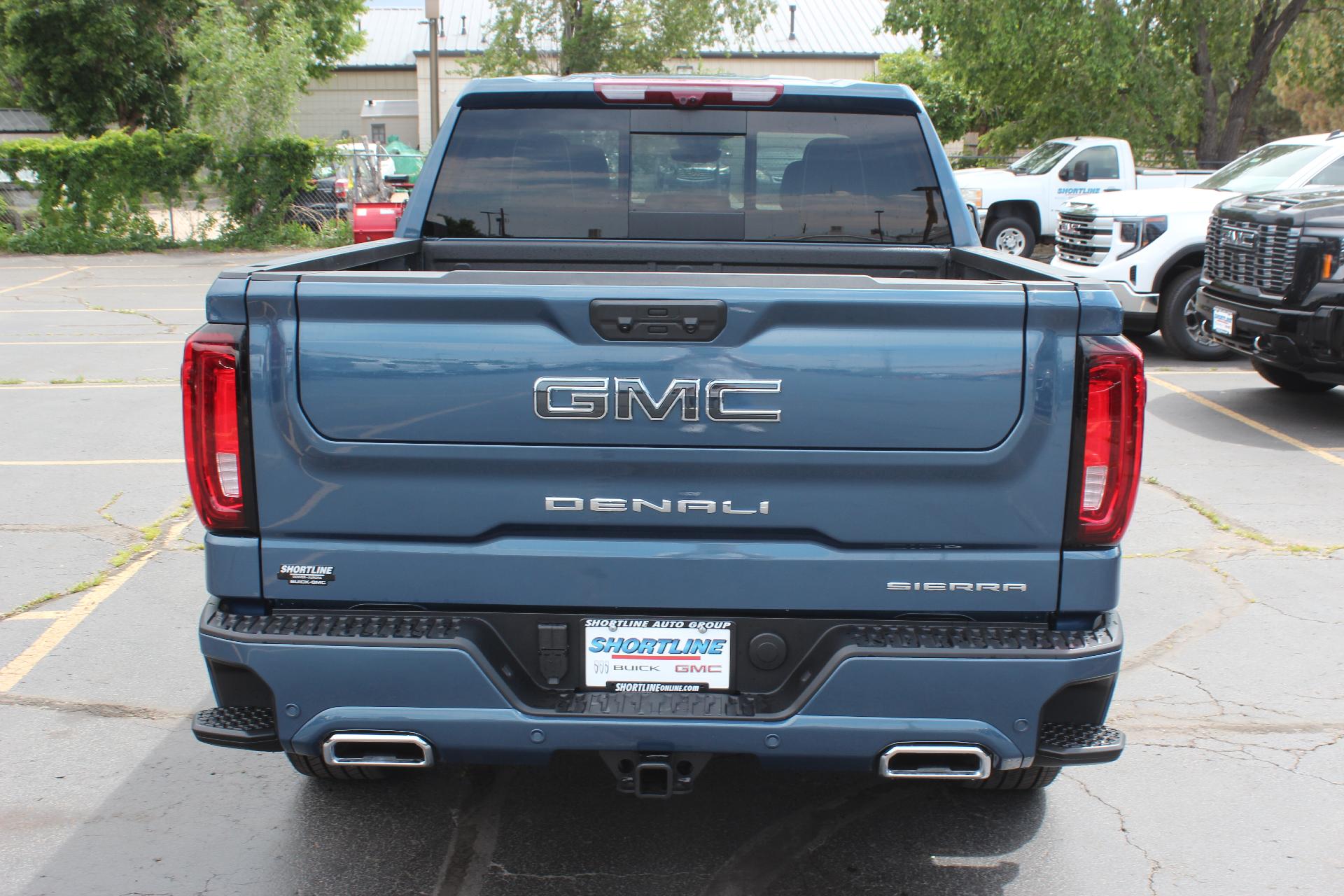 2025 GMC Sierra 1500 Vehicle Photo in AURORA, CO 80012-4011
