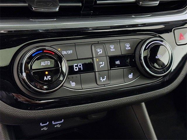 2025 Buick Envista Vehicle Photo in PUYALLUP, WA 98371-4149