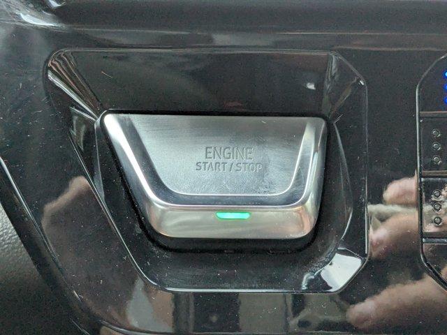 2024 GMC Sierra 1500 Vehicle Photo in BRUNSWICK, GA 31525-1881
