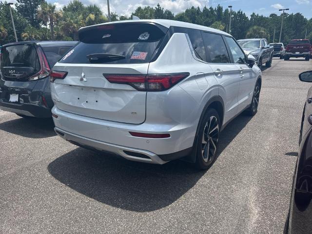 2024 Mitsubishi Outlander Vehicle Photo in Savannah, GA 31419
