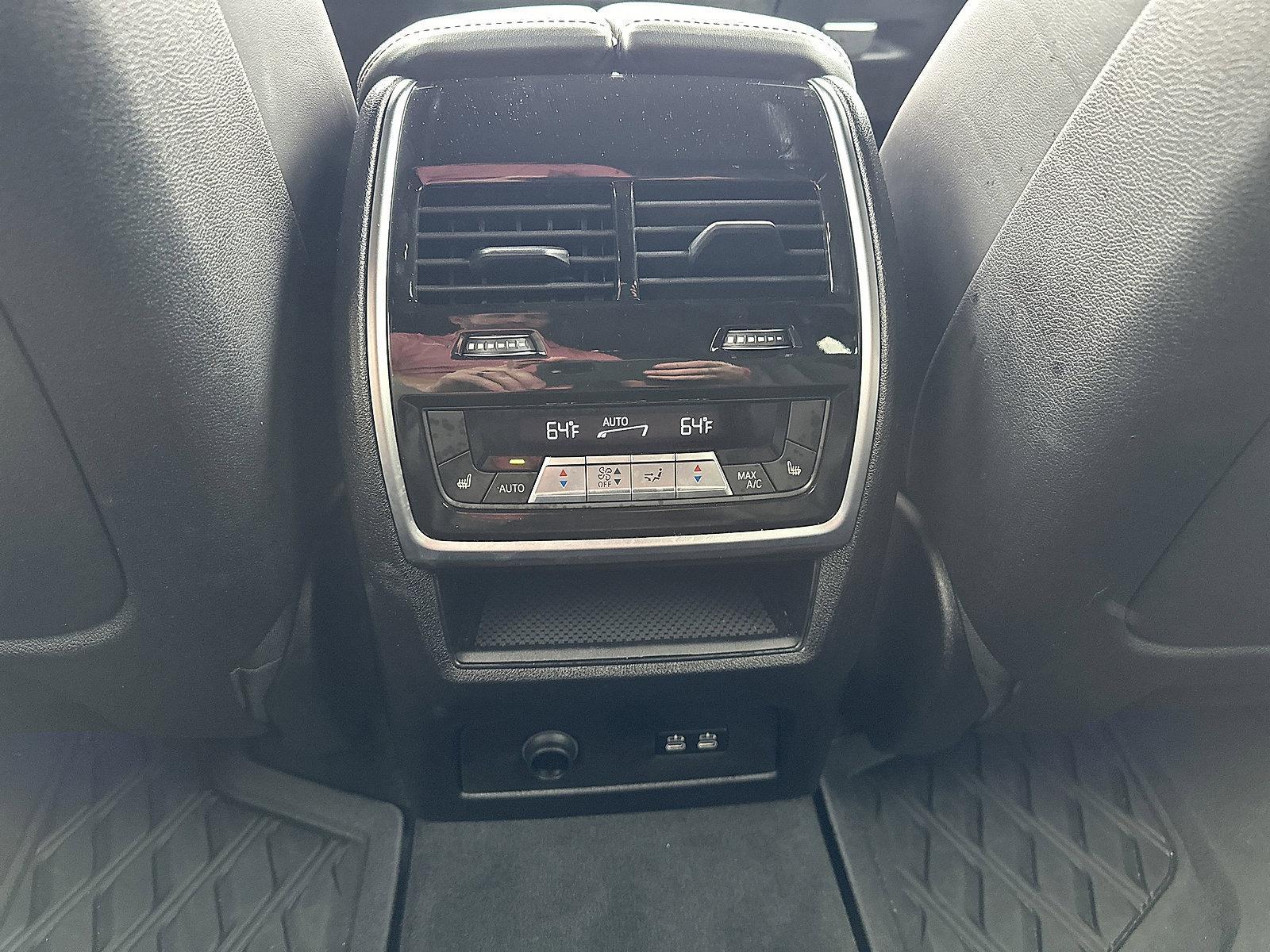 2025 BMW X7 M60i Vehicle Photo in Lancaster, PA 17601