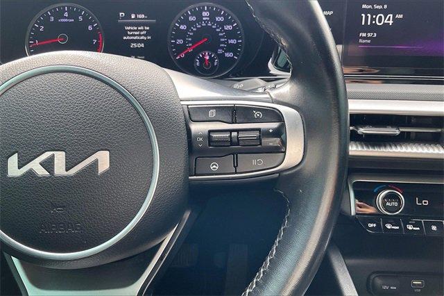 2022 Kia K5 Vehicle Photo in INDEPENDENCE, MO 64055-1314