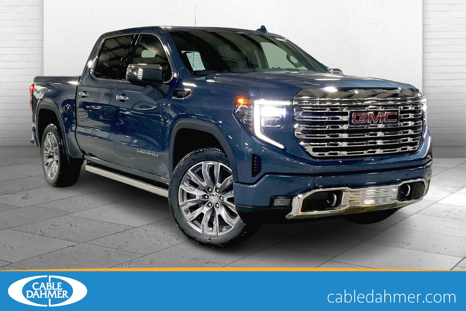2025 GMC Sierra 1500 Vehicle Photo in KANSAS CITY, MO 64114-4545