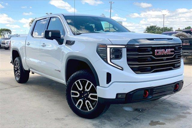 2023 GMC Sierra 1500 Vehicle Photo in TOPEKA, KS 66609-0000