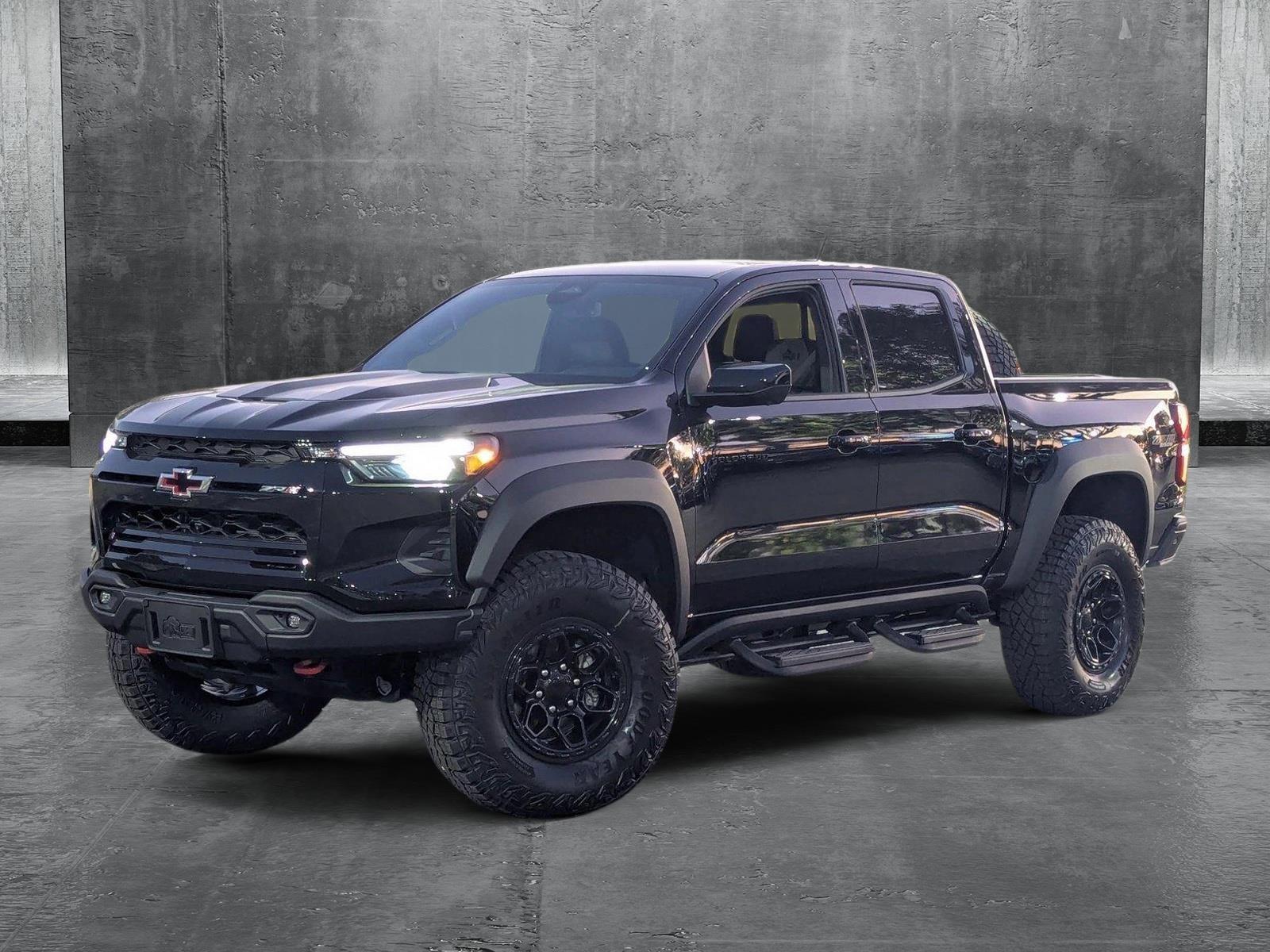 2025 Chevrolet Colorado Vehicle Photo in GREENACRES, FL 33463-3207