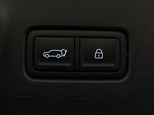 2025 Hyundai SANTA FE Hybrid Vehicle Photo in Appleton, WI 54913