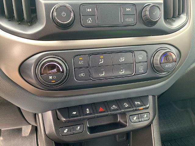 2022 Chevrolet Colorado Vehicle Photo in MOON TOWNSHIP, PA 15108-2571