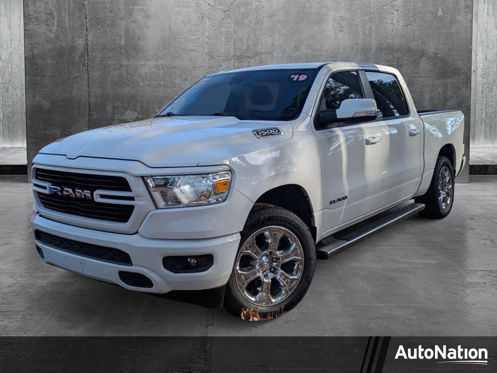 2019 Ram 1500 Vehicle Photo in Memphis, TN 38125