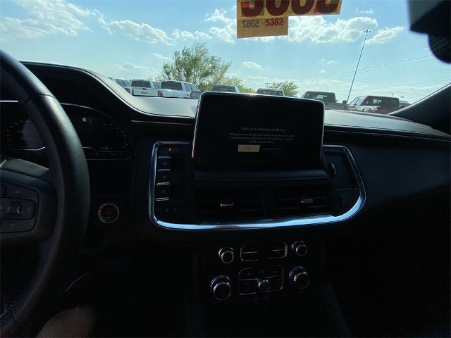 2022 GMC Yukon XL Vehicle Photo in Greenville, TX 75402