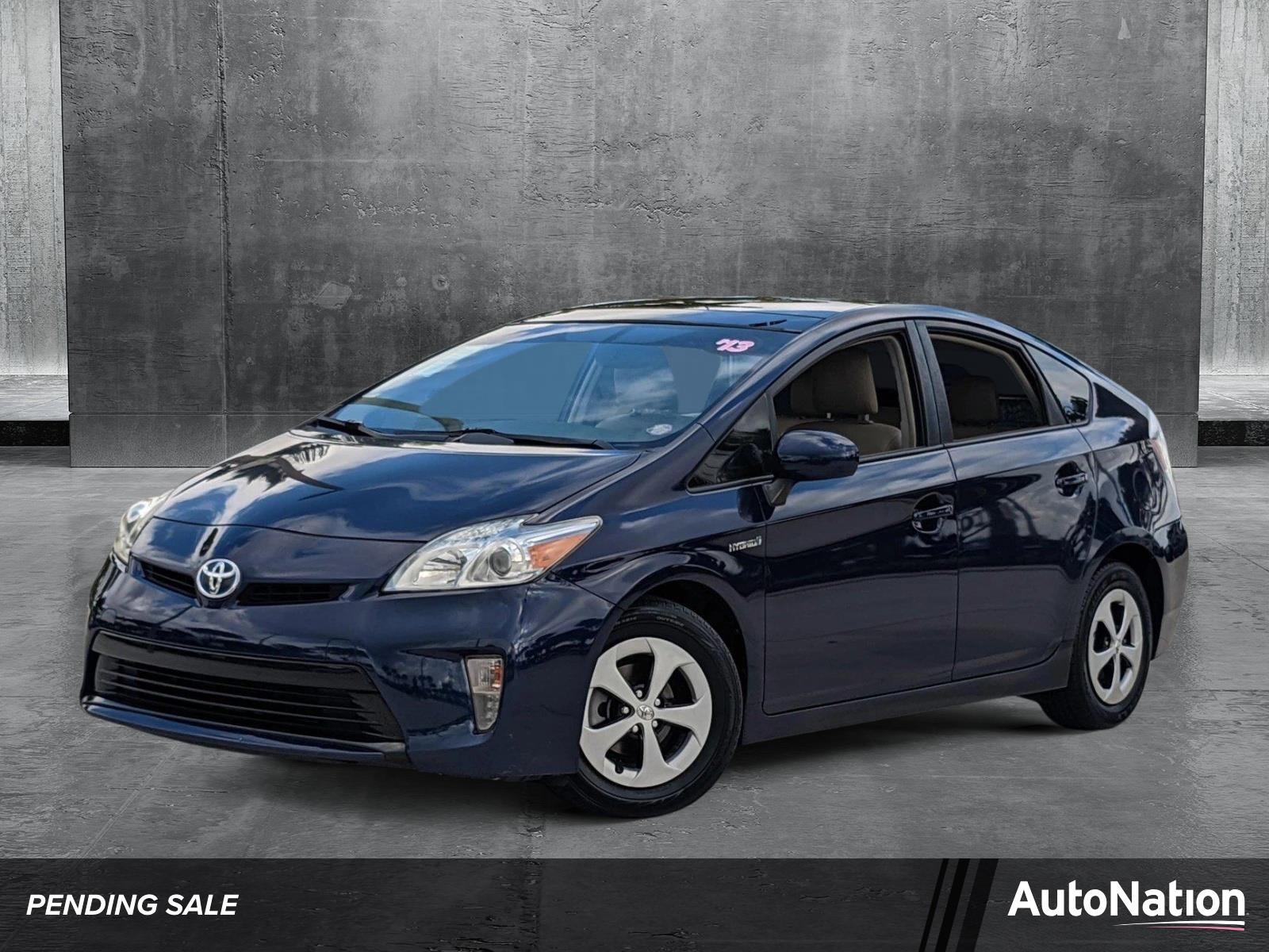 2013 Toyota Prius Vehicle Photo in Davie, FL 33331