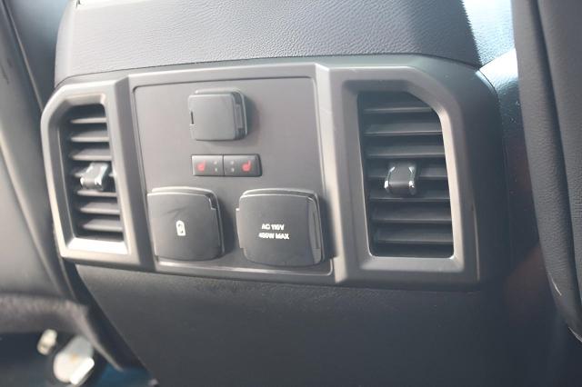 2017 Ford F-150 Vehicle Photo in Green Bay, WI 54304