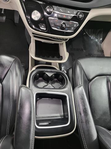 2023 Chrysler Pacifica Vehicle Photo in Oshkosh, WI 54901