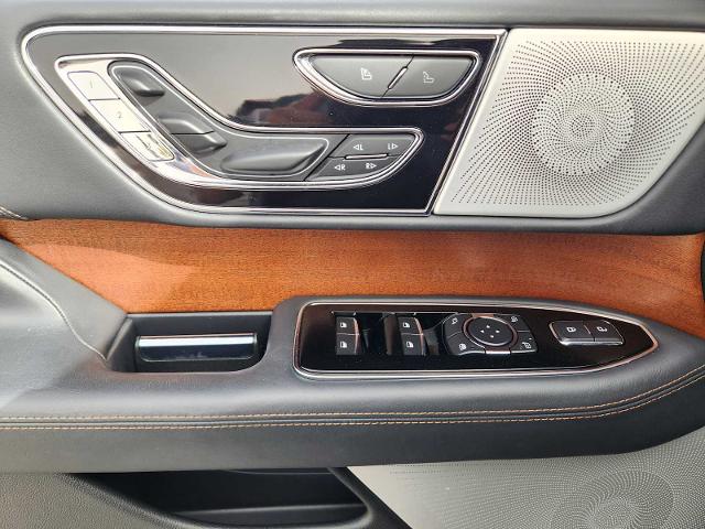 2023 Lincoln Navigator Vehicle Photo in GRAPEVINE, TX 76051