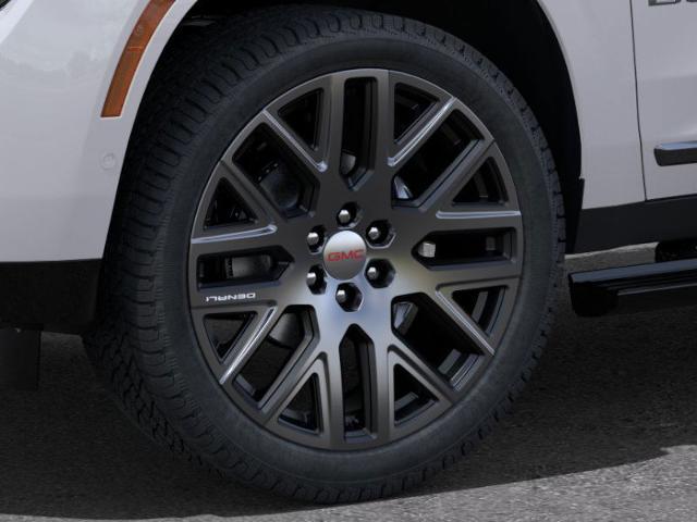 2025 GMC Yukon Vehicle Photo in OSHKOSH, WI 54904-7811