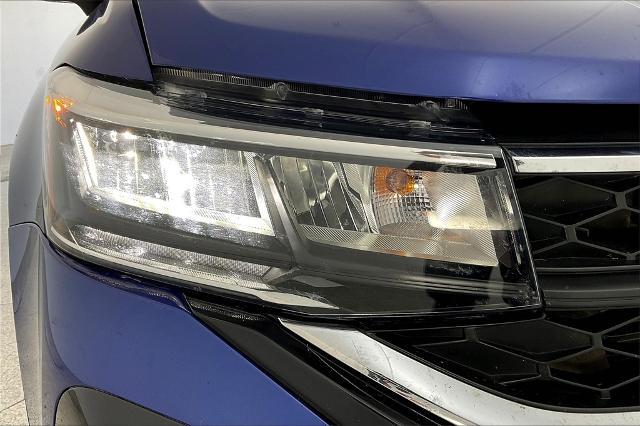 2024 Volkswagen Taos Vehicle Photo in Grapevine, TX 76051
