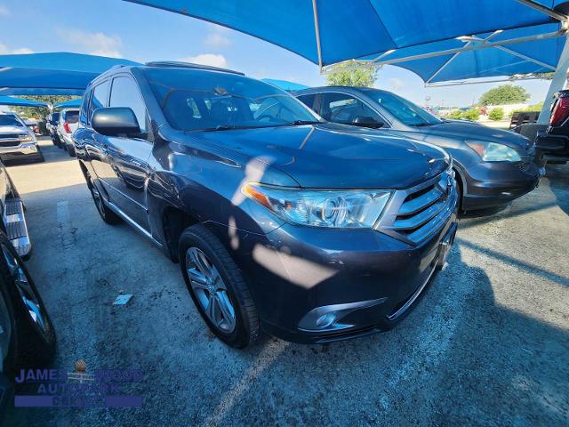 2011 Toyota Highlander Vehicle Photo in DENTON, TX 76210-9321