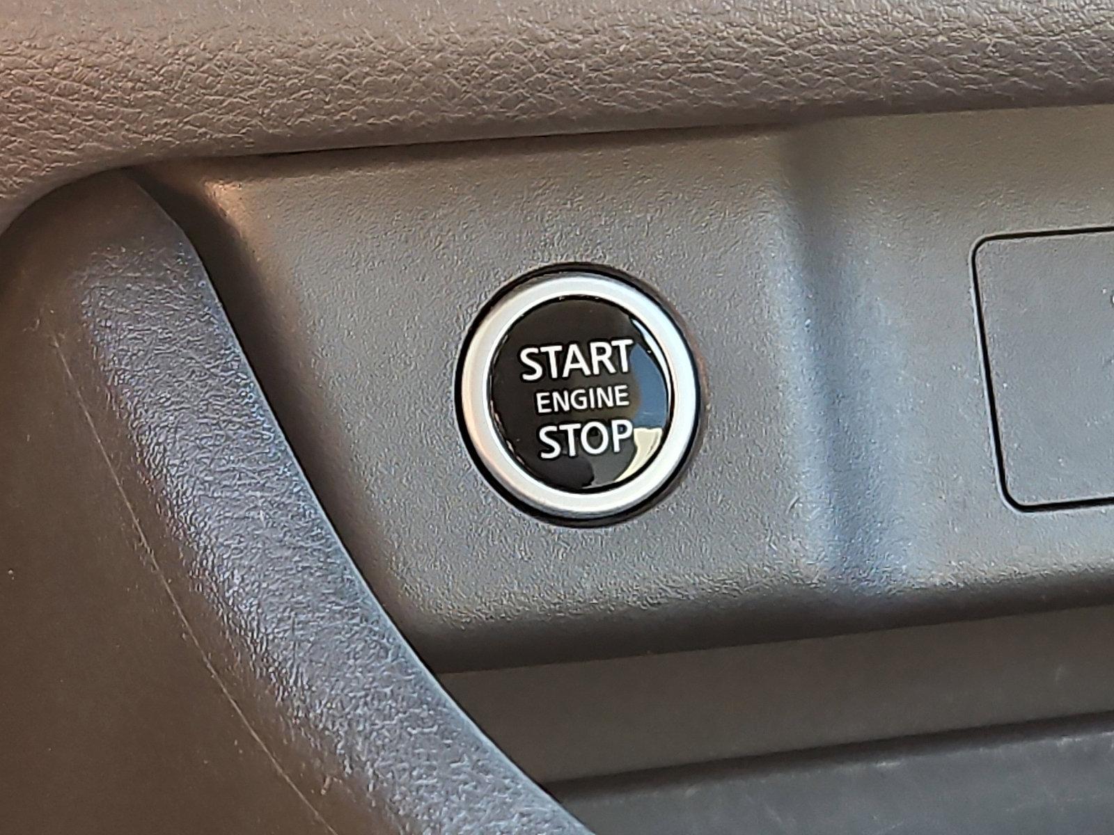 2022 Nissan Rogue Vehicle Photo in Jenkintown, PA 19046
