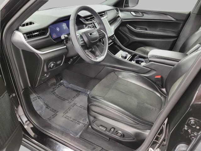 2023 Jeep Grand Cherokee L Vehicle Photo in Oshkosh, WI 54901