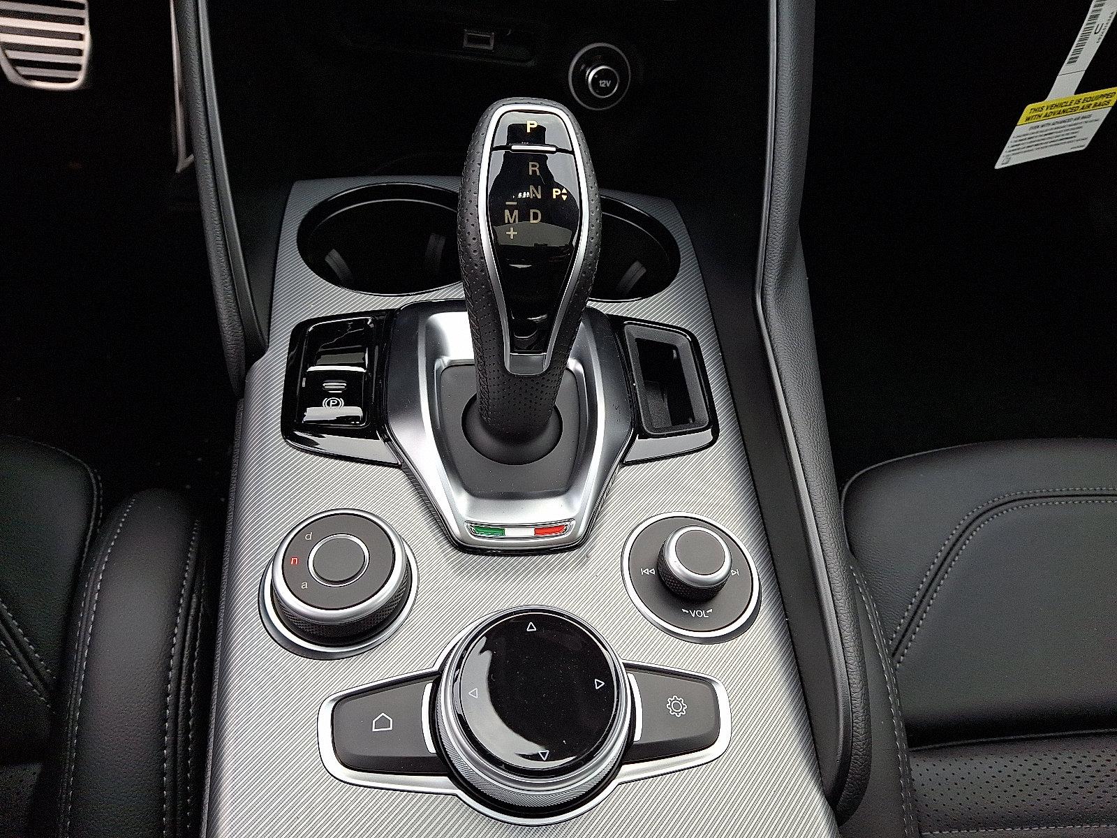 2025 Alfa Romeo Giulia Vehicle Photo in Willow Grove, PA 19090