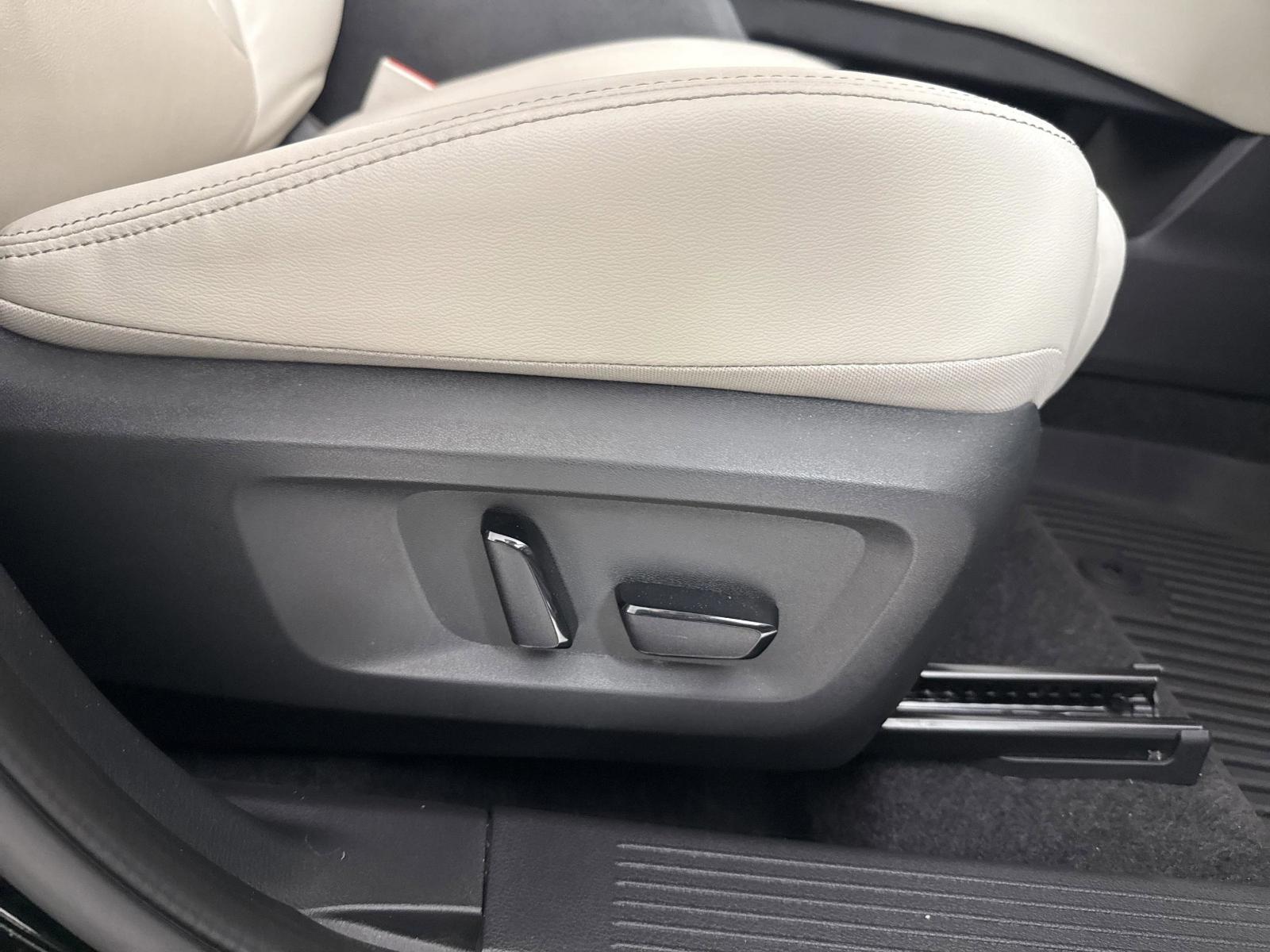 2023 Nissan Rogue Vehicle Photo in Georgetown, TX 78626