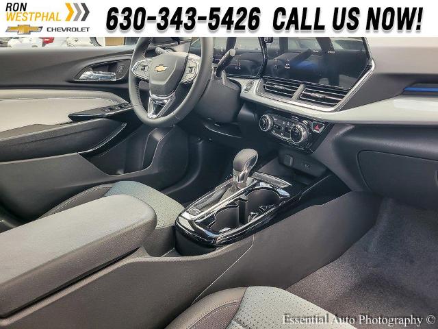 2025 Chevrolet Trax Vehicle Photo in AURORA, IL 60503-9326