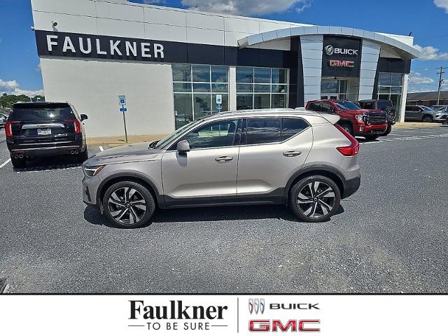 2024 Volvo XC40 Vehicle Photo in HARRISBURG, PA 17111-1033
