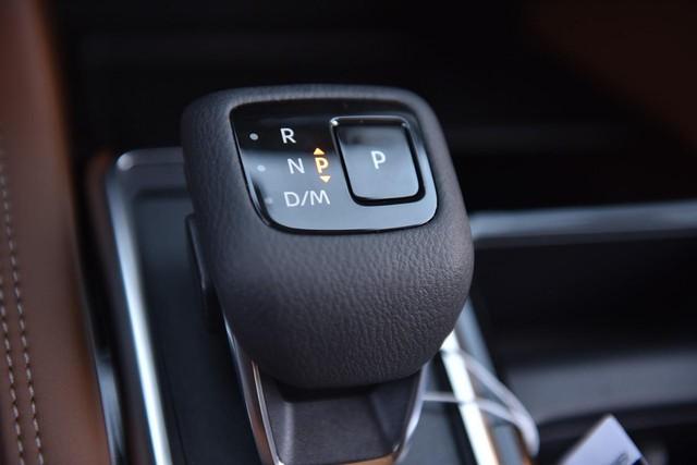 2025 Nissan Pathfinder Vehicle Photo in Ballwin, MO 63011