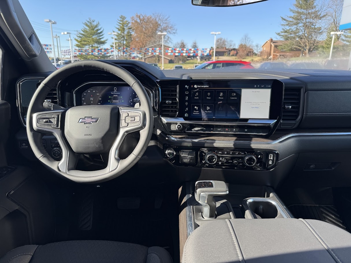 2025 Chevrolet Silverado 1500 Vehicle Photo in BOONVILLE, IN 47601-9633
