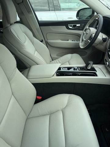 2025 Volvo XC60 Vehicle Photo in Houston, TX 77007