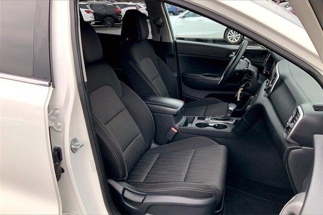 2017 Kia Sportage Vehicle Photo in KANSAS CITY, MO 64114-4502