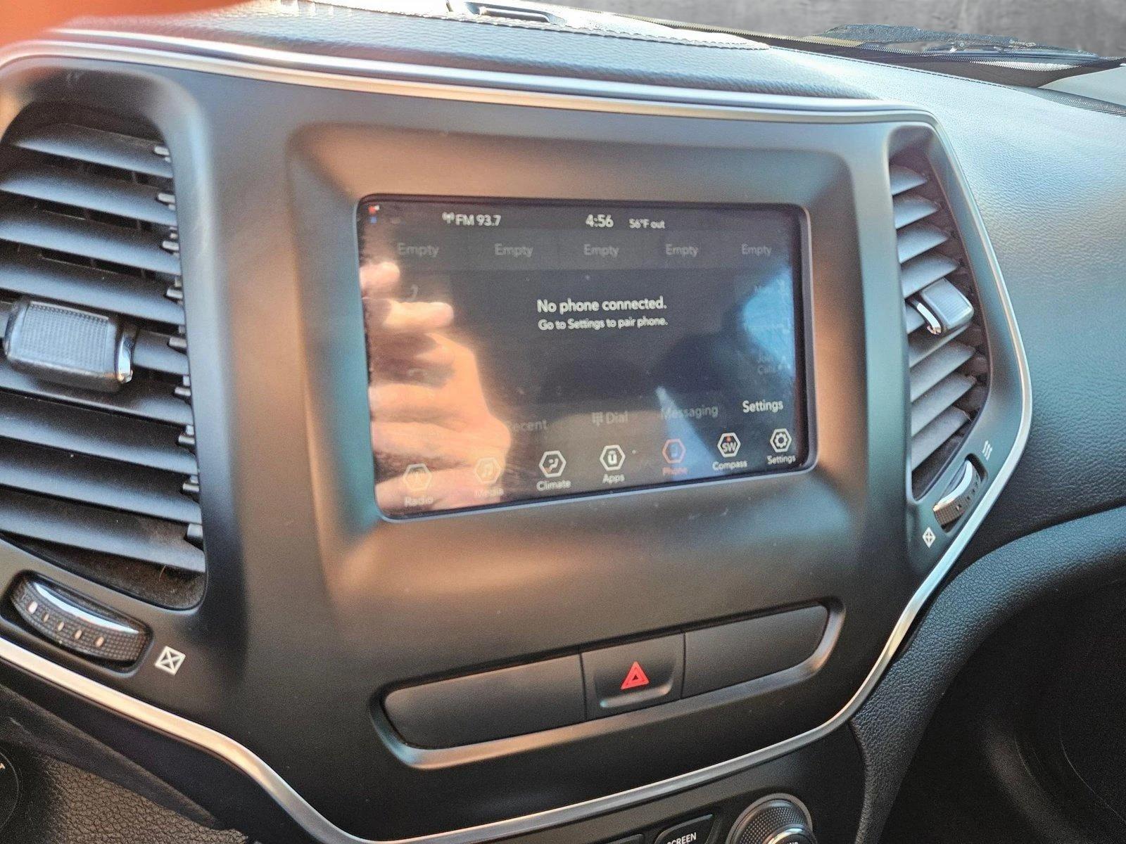 2020 Jeep Cherokee Vehicle Photo in NORTH RICHLAND HILLS, TX 76180-7199