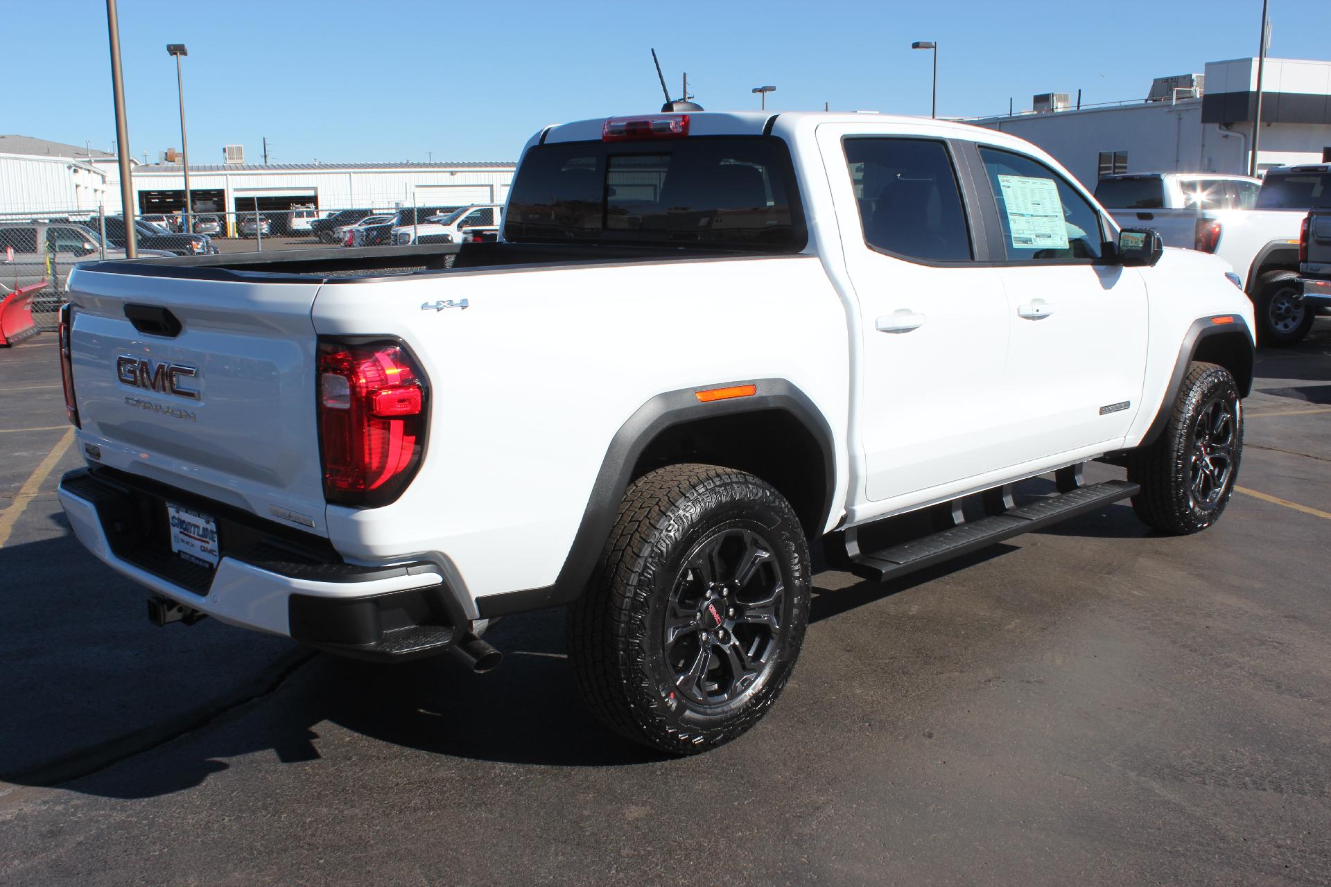 2025 GMC Canyon Vehicle Photo in AURORA, CO 80012-4011