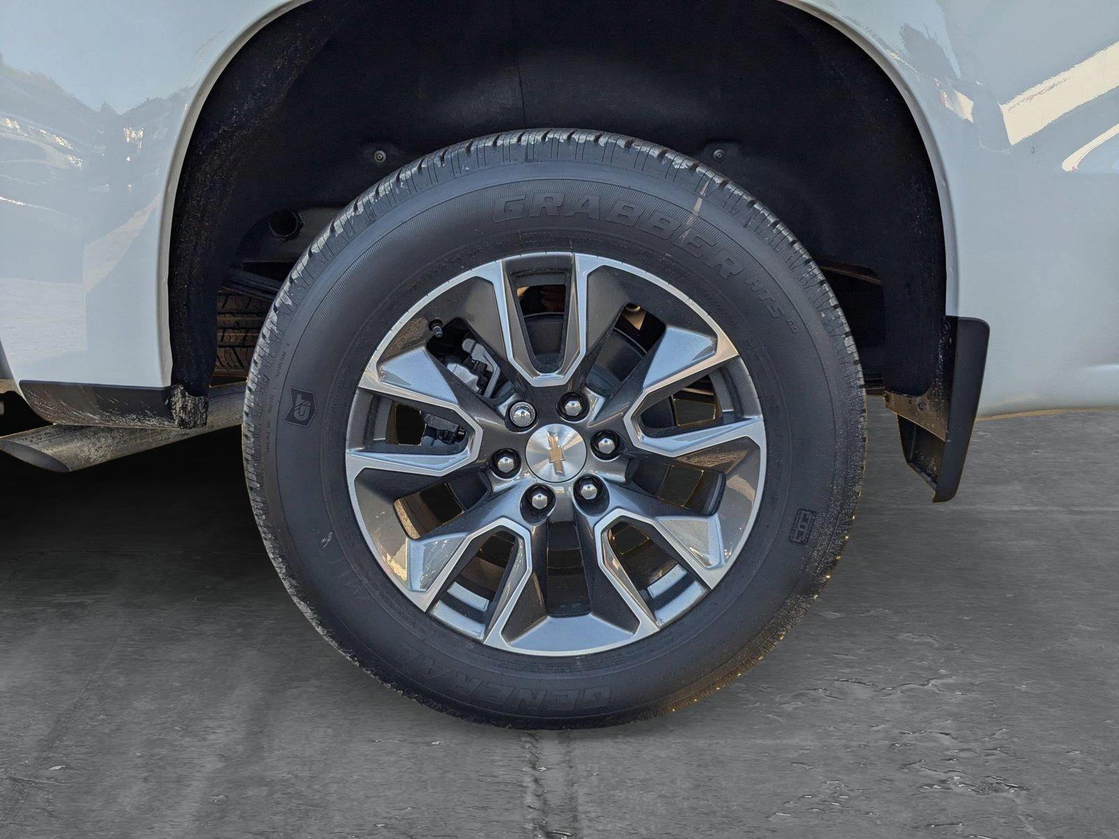 2025 Chevrolet Silverado 1500 Vehicle Photo in MIAMI, FL 33134-2699