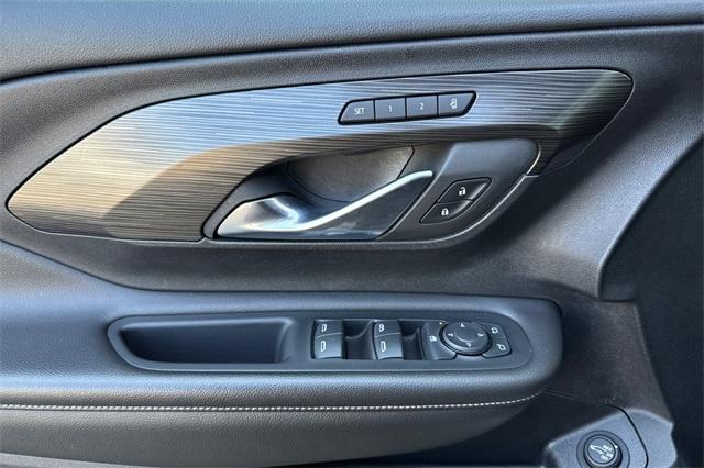 2023 GMC Terrain Vehicle Photo in ELK GROVE, CA 95757-8703