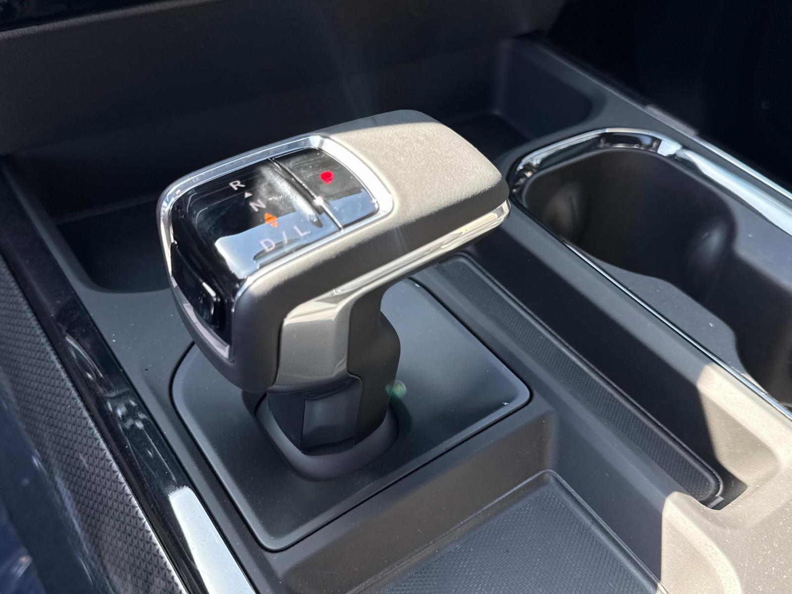 2025 Chevrolet Silverado 1500 Vehicle Photo in LOS ANGELES, CA 90007-3794