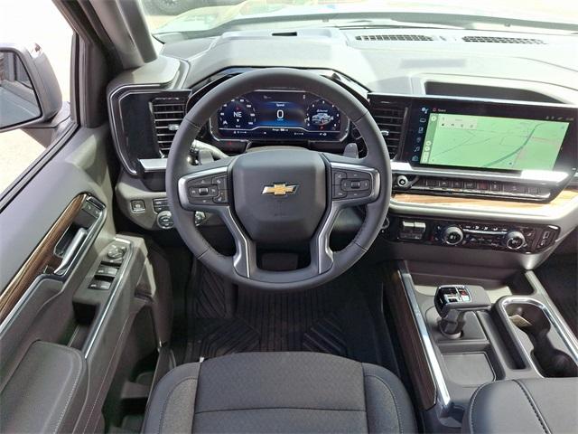 2025 Chevrolet Silverado 1500 Vehicle Photo in BERLIN, MD 21811-1121
