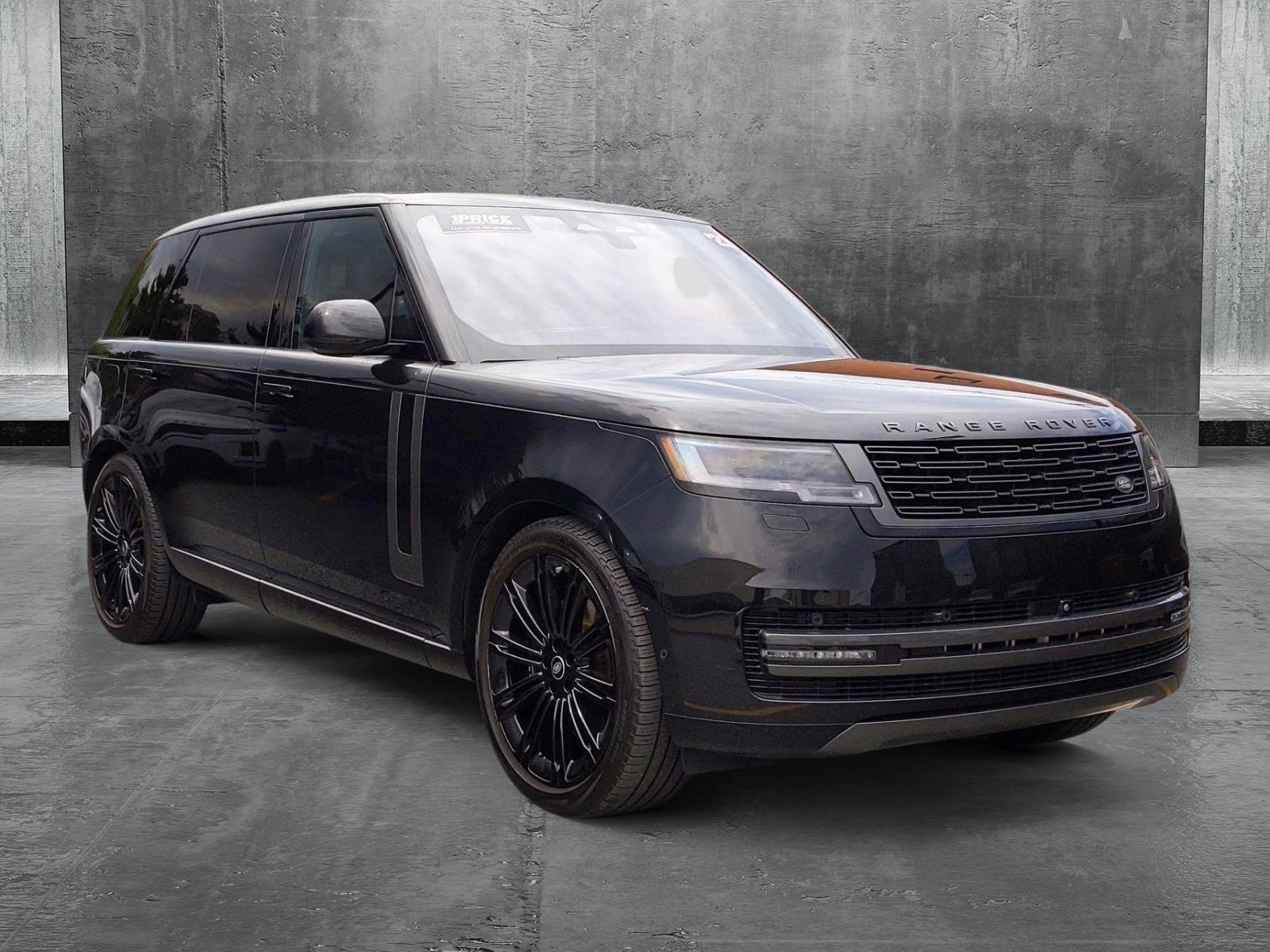 2023 Land Rover Range Rover Vehicle Photo in Bethesda, MD 20852