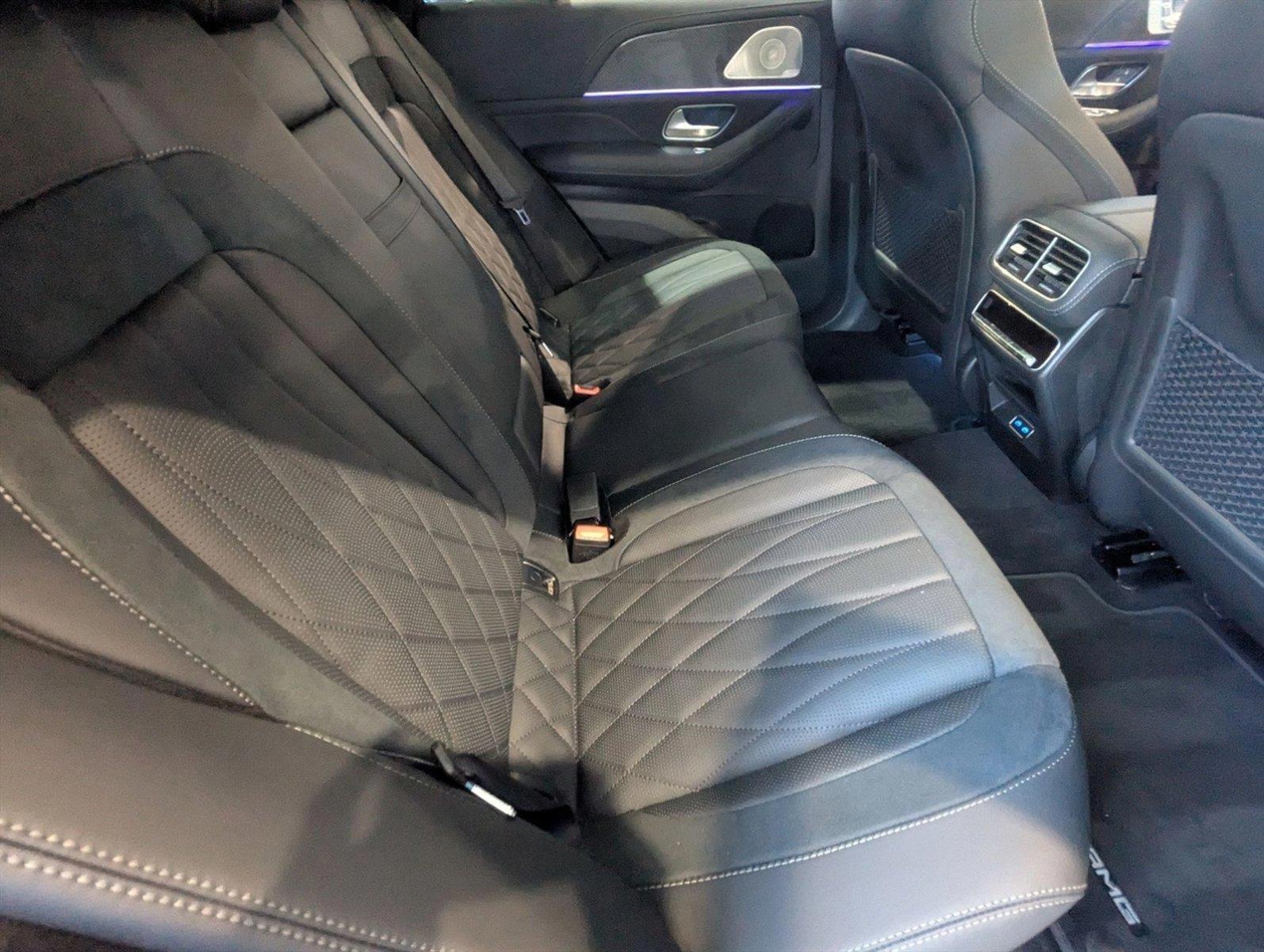 2025 Mercedes-Benz GLE Vehicle Photo in Delray Beach, FL 33444