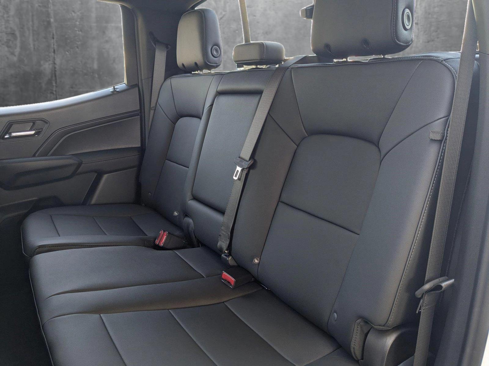 2025 Chevrolet Colorado Vehicle Photo in VALENCIA, CA 91355-1705