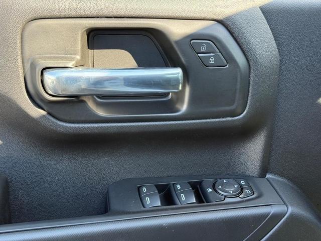 2025 Chevrolet Silverado 1500 Vehicle Photo in COLUMBIA, MO 65203-3903