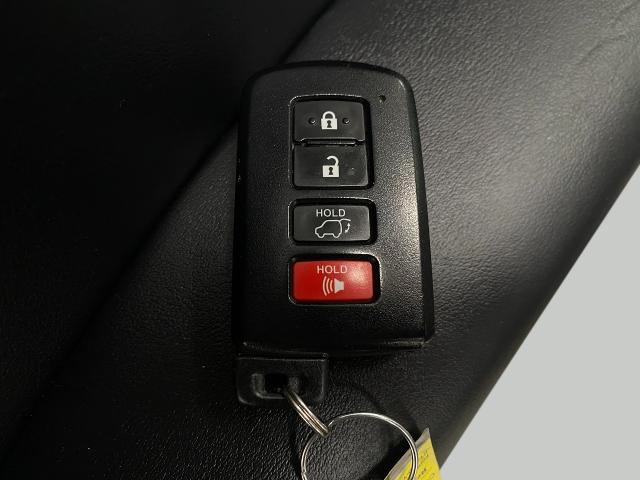 2018 Toyota Highlander Vehicle Photo in Appleton, WI 54913