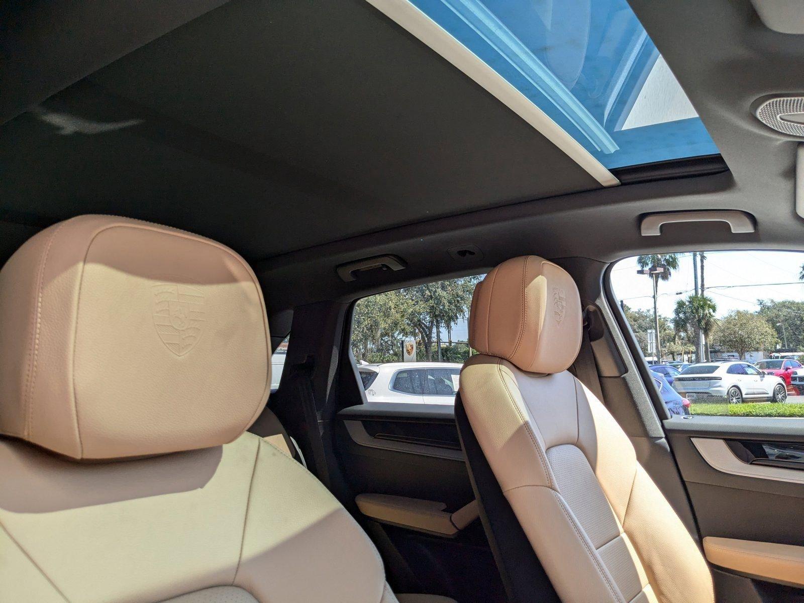 2025 Porsche Cayenne Vehicle Photo in Maitland, FL 32751